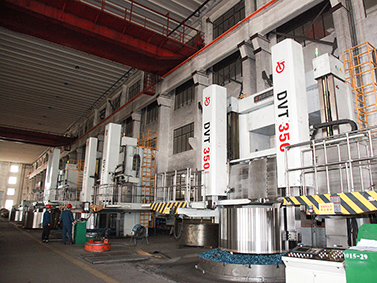 數(shù)控雙柱立式車床（四臺分別是Φ5m、Φ5m、Φ3.5m、Φ2.5m）